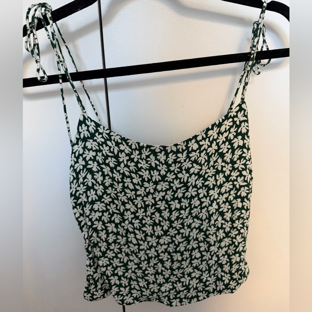 Reformation lily top